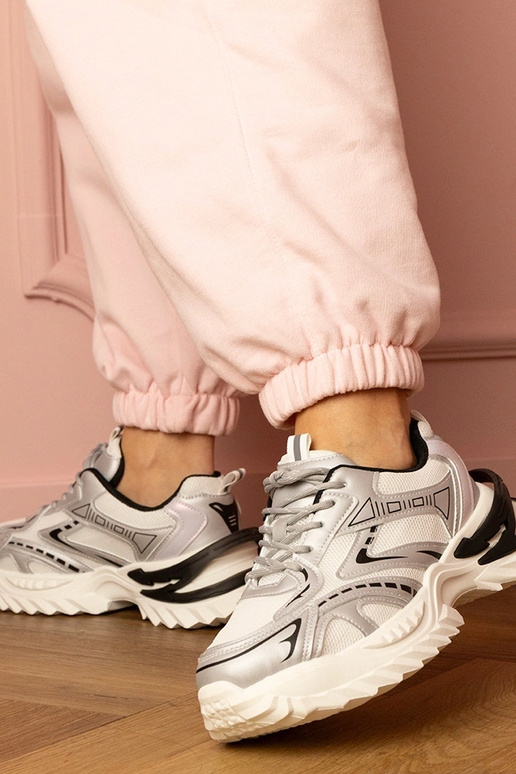Srebrne sneakersy sportowe na grubej...