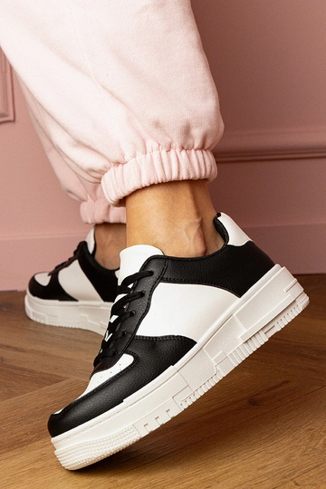 Czarne sneakersy sportowe... 2