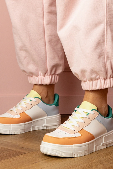 Pomarańczowe sneakersy sportowe na platfotmie Luneta
