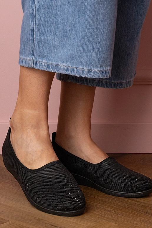 Czarne damskie tenisówki z cyrkoniami... Czarne damskie tenisówki z cyrkoniami...