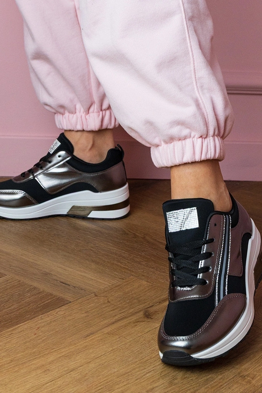 Czarne sneakersy z cyrkoniami i... Czarne sneakersy z cyrkoniami i...