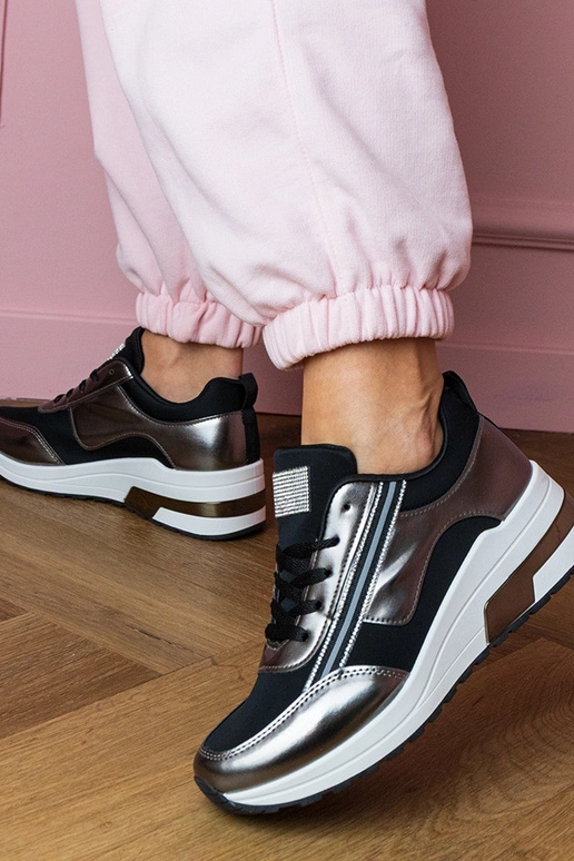 Czarne sneakersy z cyrkoniami i... Czarne sneakersy z cyrkoniami i...