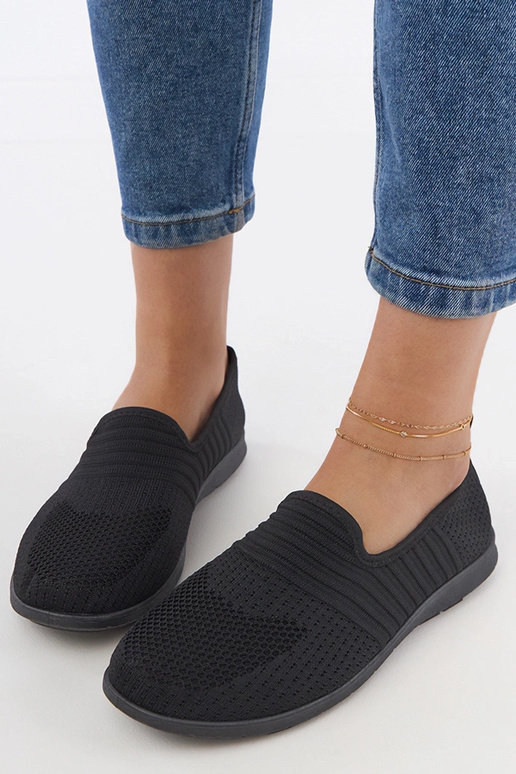 Czarne damskie tenisówki Saris