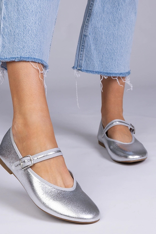 Srebrne balerinki damskie ze...