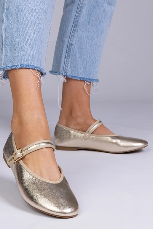 Złote balerinki damskie ze sprzączką...