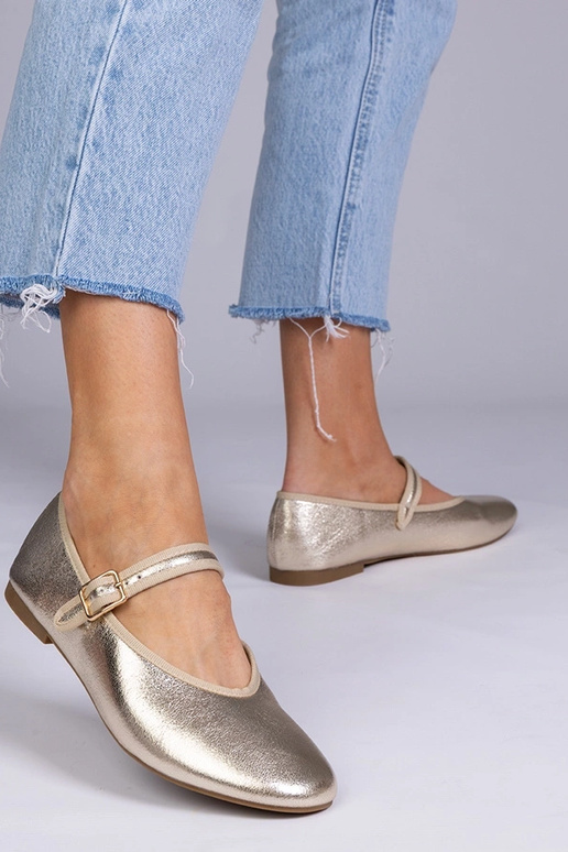 Złote balerinki damskie ze sprzączką...