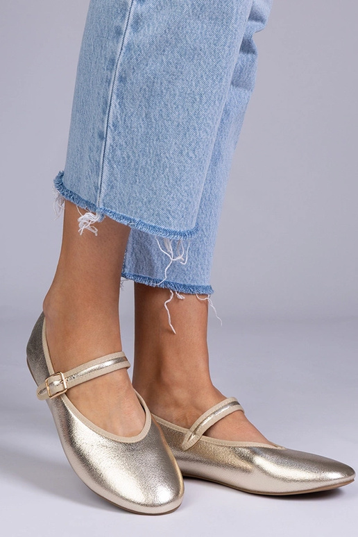 Złote balerinki damskie ze sprzączką...