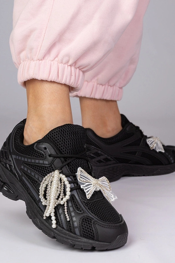 Czarne sneakersy z odpinanymi ozdobami Lekrus 2