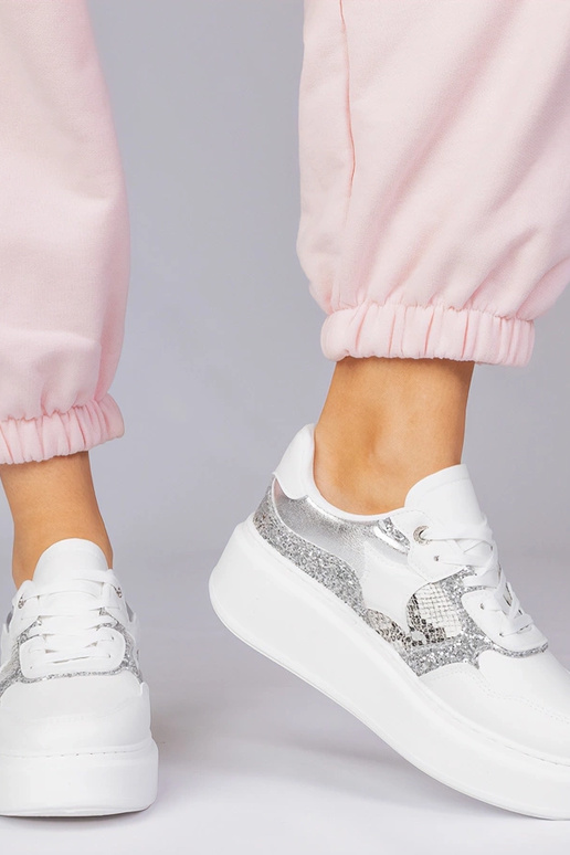 Białe sneakersy z brokatem i...