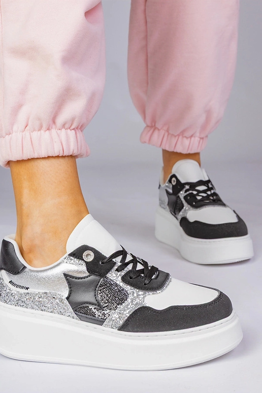 Czarne sneakersy z brokatem i...