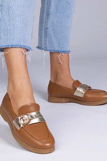 Brązowe mokasyny z ekoskóry...