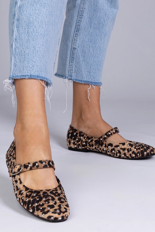 Panterkowe balerinki ze ćwiekami i...