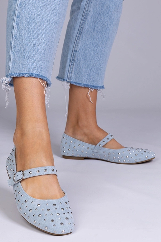 Niebieskie balerinki ze ćwiekami i...