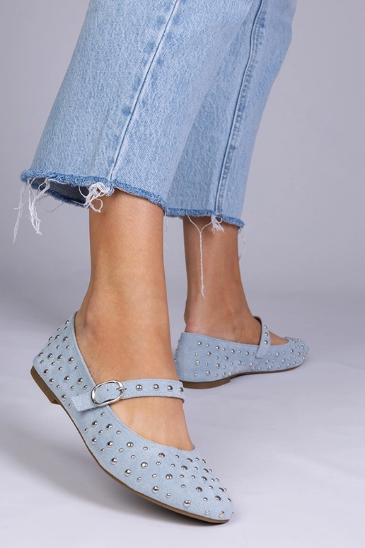 Niebieskie balerinki ze ćwiekami i...