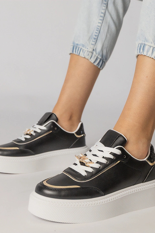 Czarne sneakersy zdobione brokatem i...