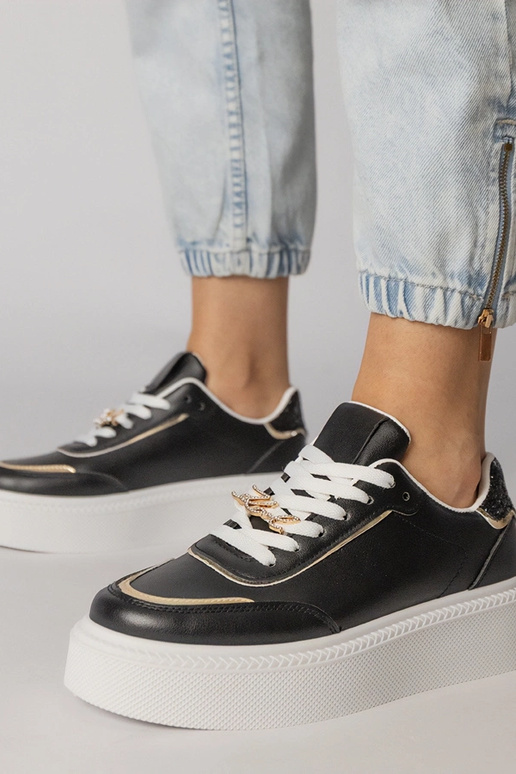 Czarne sneakersy zdobione brokatem i...