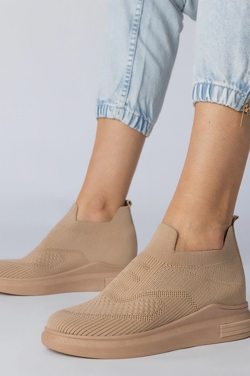 Brązowe sneakersy skarpetkowe wsuwane...