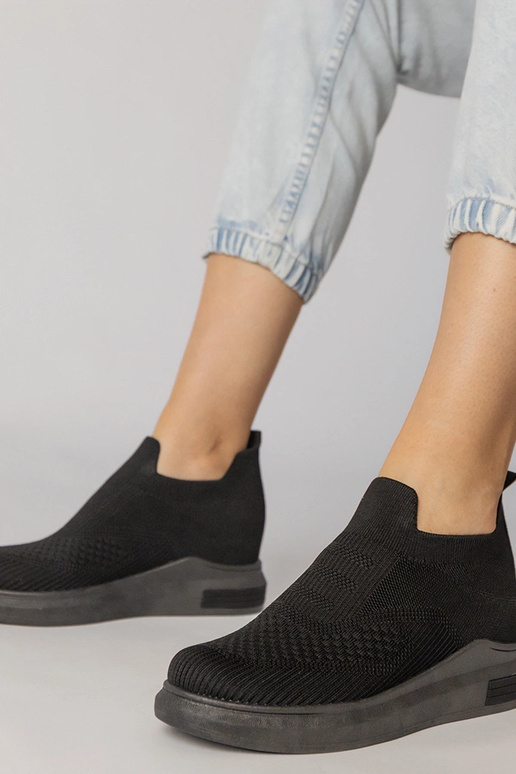 Czarne sneakersy skarpetkowe wsuwane...