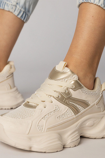 Beżowe sneakersy damskie sportowe ze złotą wstawką Sandra