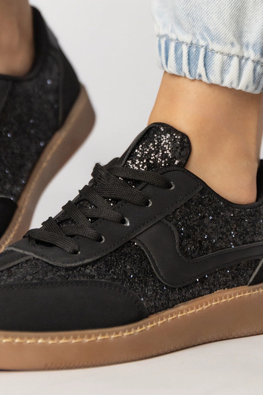 Czarne sneakersy damskie zdobione...