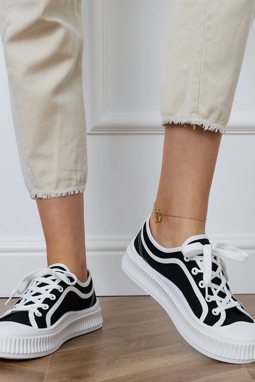 Czarne trampki damskie na platformie...