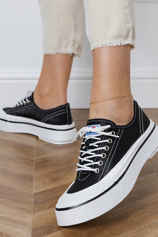 Czarne trampki damskie na platformie...