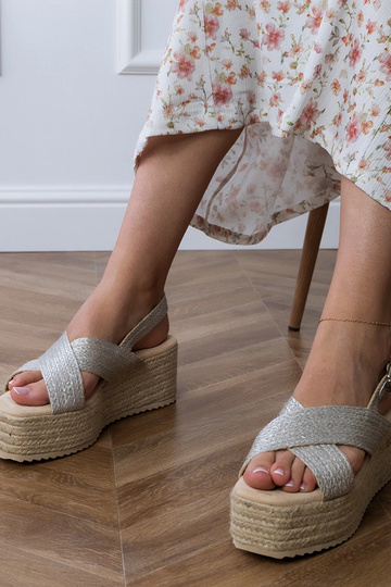 Srebrne sandały espadryle... 2