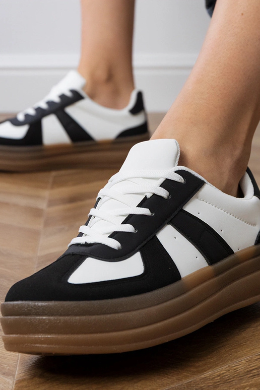 Czarne sneakersy damskie na...