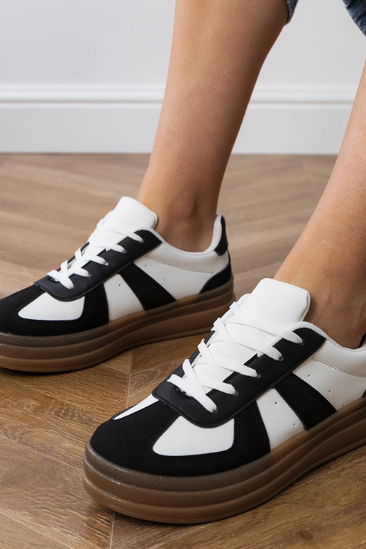 Czarne sneakersy damskie na...