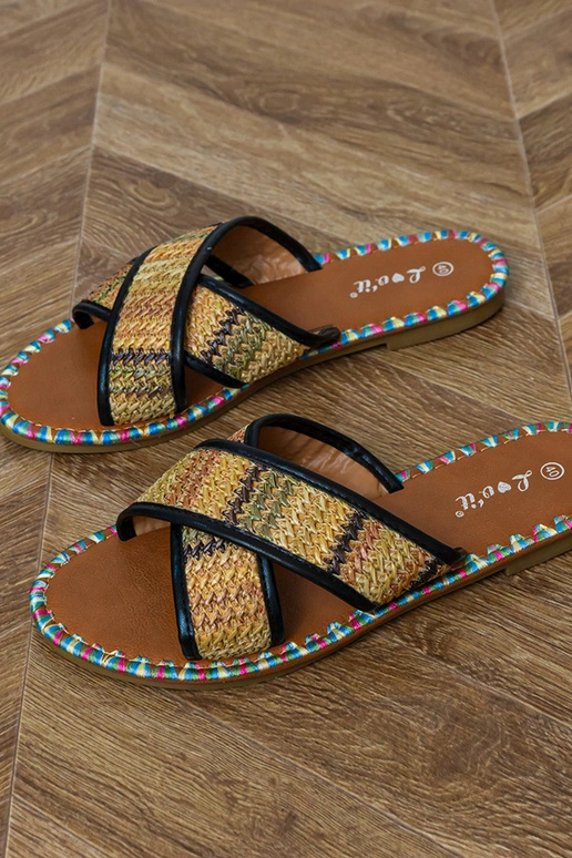 Czarne klapki płaskie z kolorowym... Czarne klapki płaskie z kolorowym...