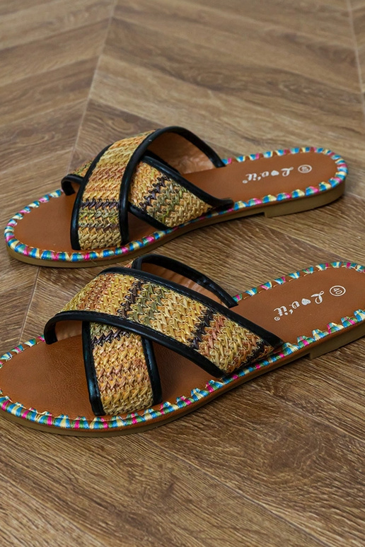 Czarne klapki płaskie z kolorowym... Czarne klapki płaskie z kolorowym...