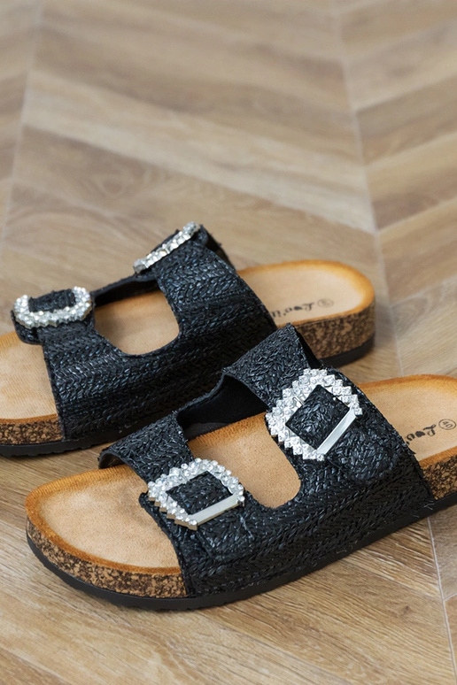 Czarne klapki na korkowej podeszwie z... Czarne klapki na korkowej podeszwie z...