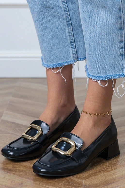 Czarne półbuty damskie na niskim... Czarne półbuty damskie na niskim...