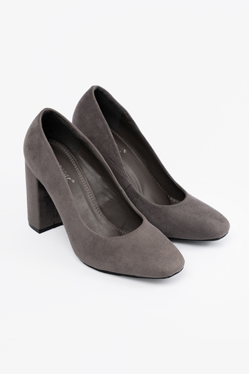 of suede High heels on the... 2