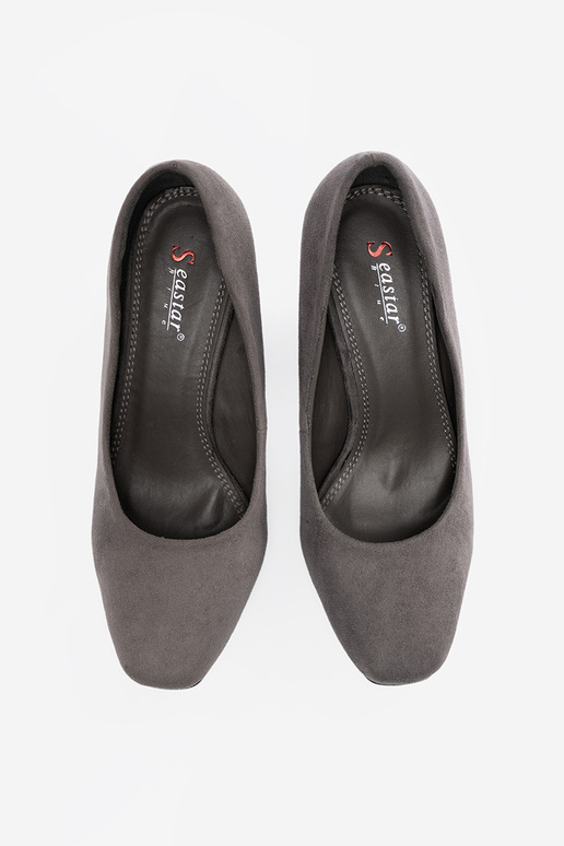 of suede High heels on the heel gray