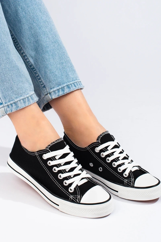 The classic model black Women's boots...