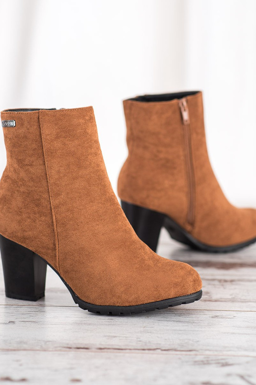 BroInn color boots Inith heels BroInn color boots Inith heels