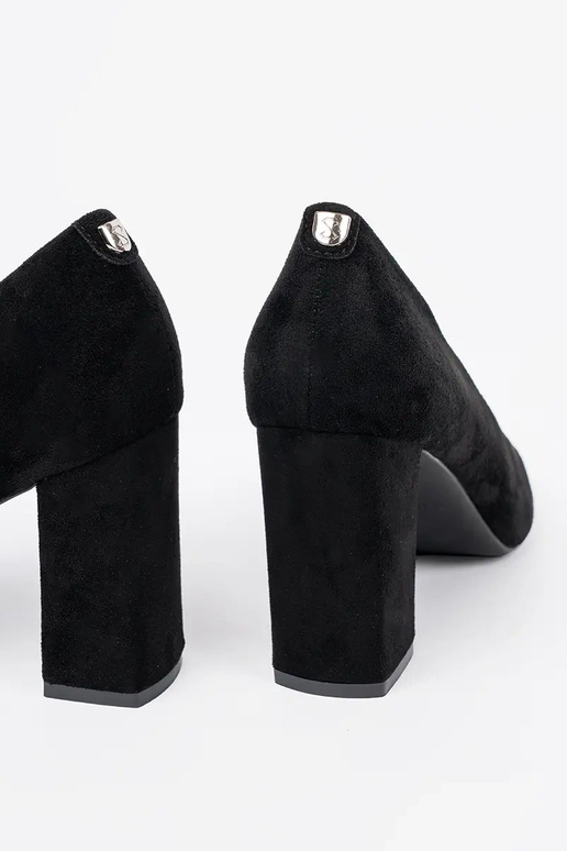 The classic model shoes SERGIO LEONE