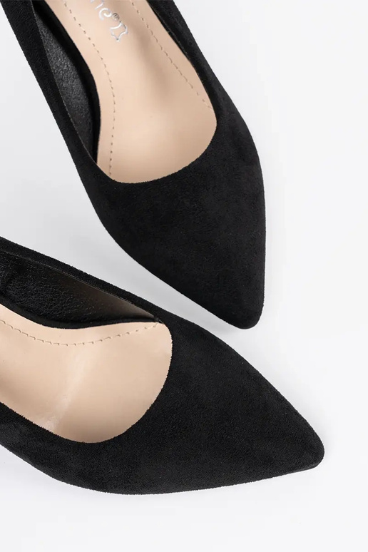 The classic model shoes SERGIO LEONE