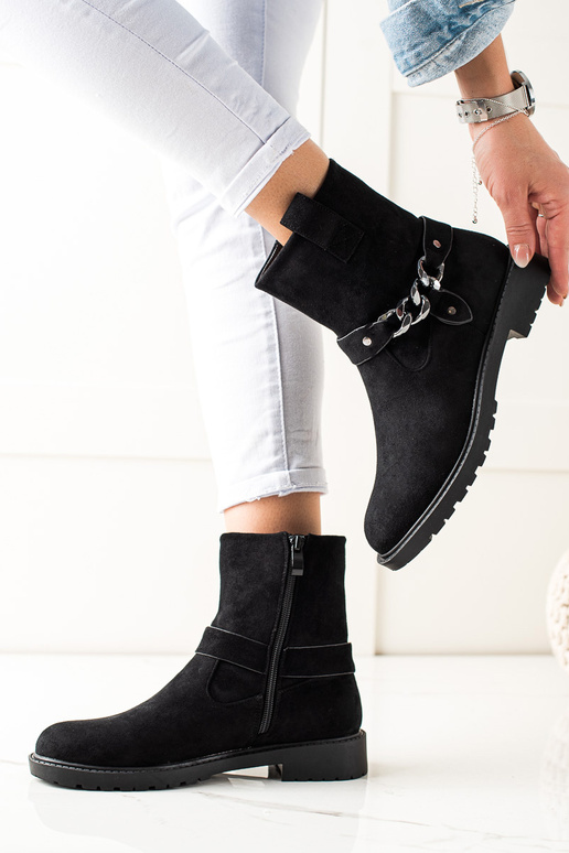 The classic model Inomens boots of...