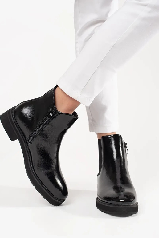 The classic model black boots SERGIO...