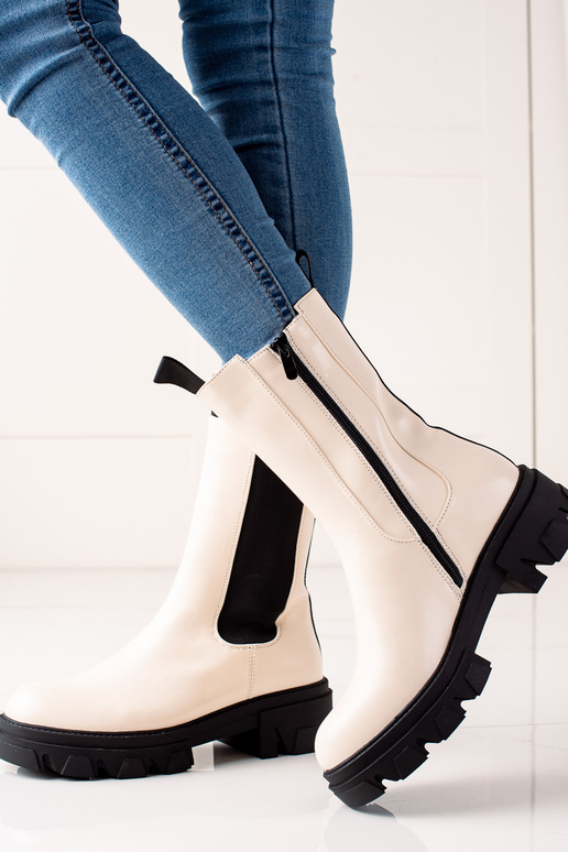 FASHIONABLE Boots