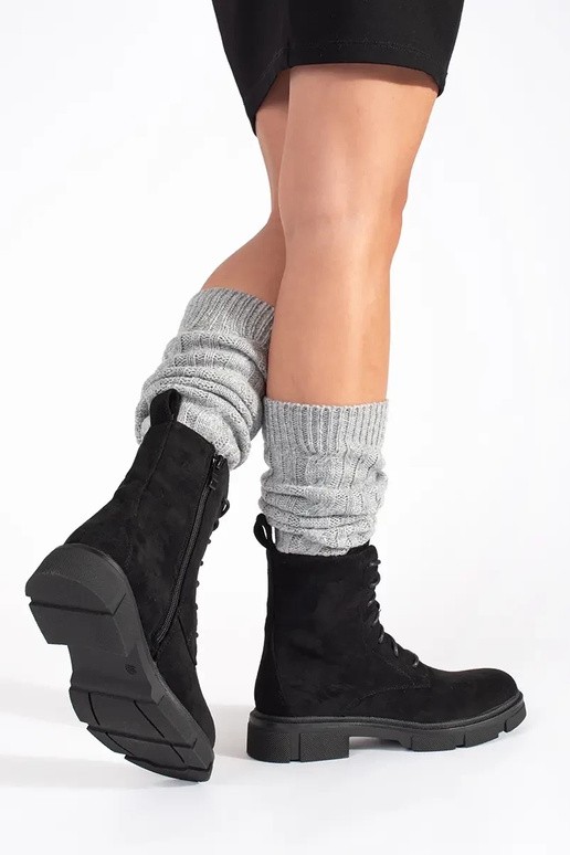 Zamszowe botki damskie sznurowane