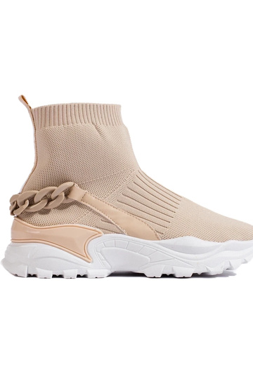 Women's casual shoes...