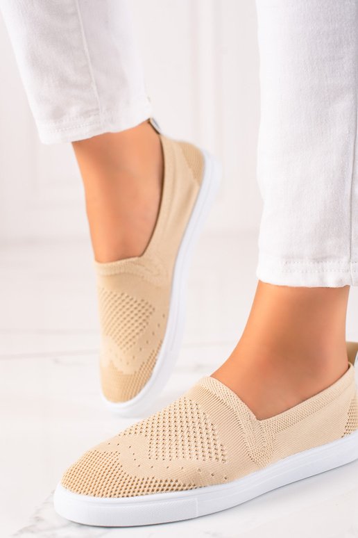 with elements of openwork Women's... with elements of openwork Women's...