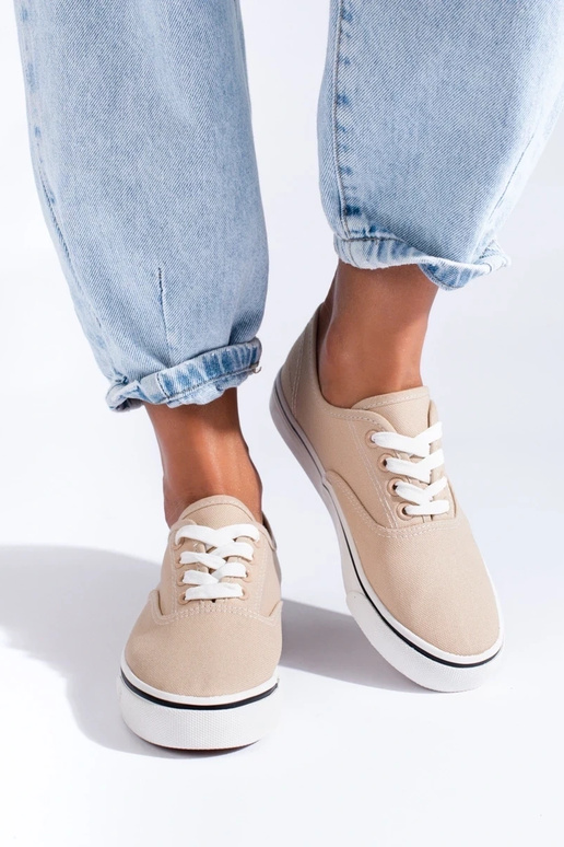 Comfortable sports model shoes