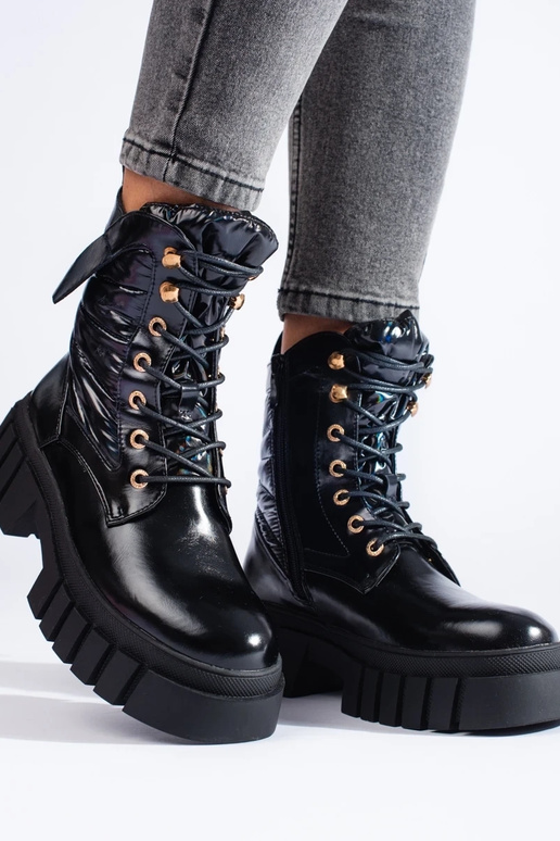 INomens boots on a thick sole black INomens boots on a thick sole black