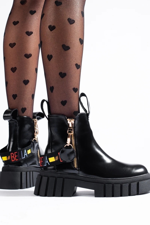 black shoes Inith platform