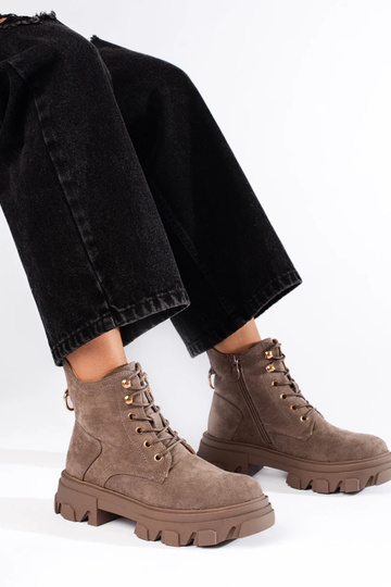 of suede Inomens boots on a... 2