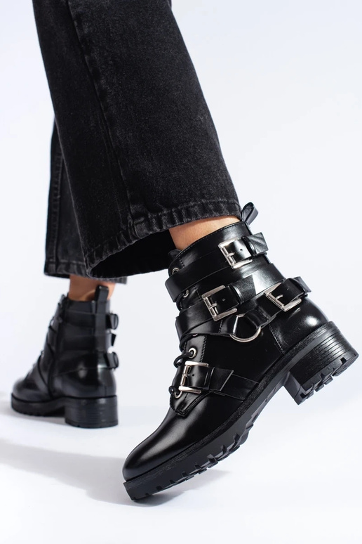 black Inomens boots Inith decorative...